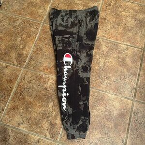 Champion jogger Camo like pattern